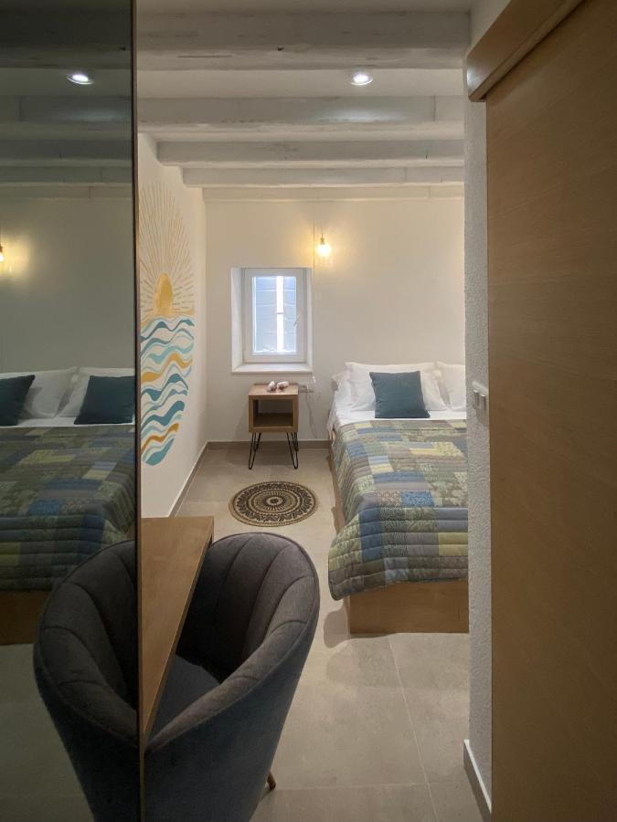 House Malena - Rooms Vis Exterior foto